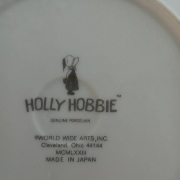Vintage Holly Hobbie Plate Gold Trim Happiness Is Having Someone To Care For 8" - Picture 4 of 5